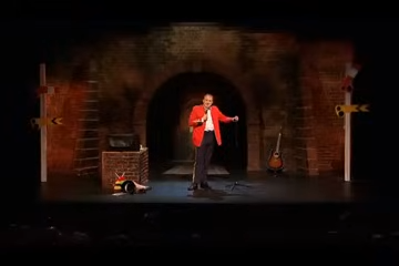 Tim Vine   The Jokeamotive 23-5 screenshot.png